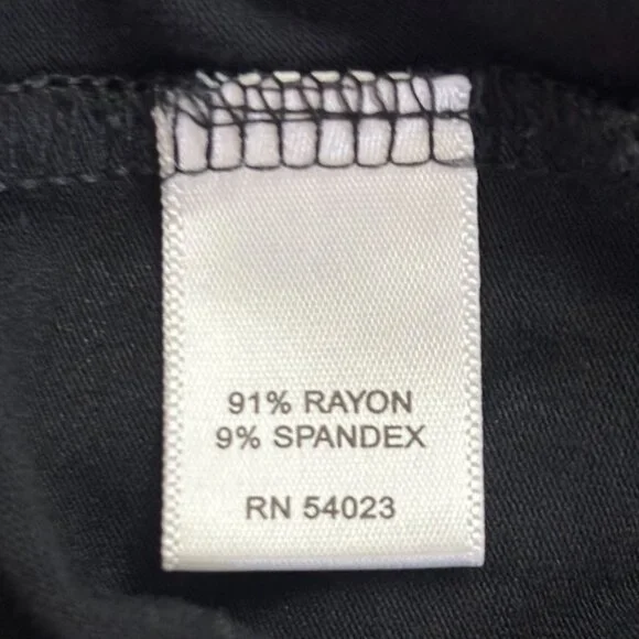 Banana Republic Stretch Top with Puff‎ Sleeves - Black - Size L - Picture 7 of 9